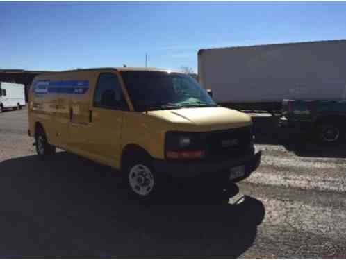 GMC Savana Work Van (2012)