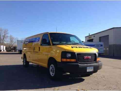 GMC Savana Work Van (2012)