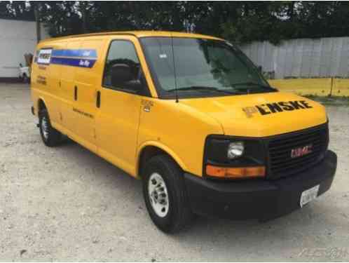 GMC Savana Work Van (2012)