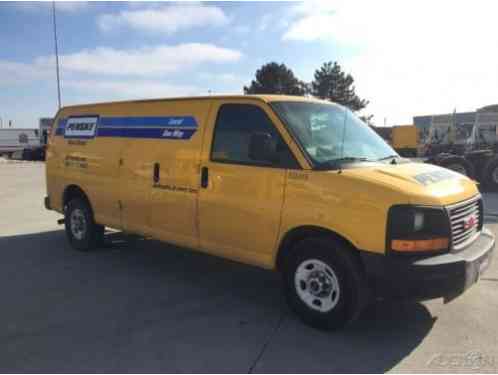 GMC Savana Work Van (2012)