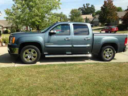 GMC Sierra 1500 SLE (2011)