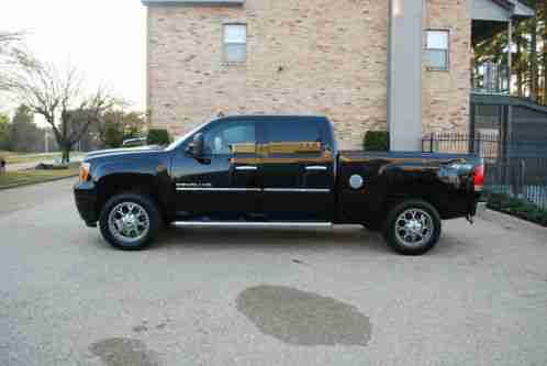 2014 GMC Sierra 2500 DENALI