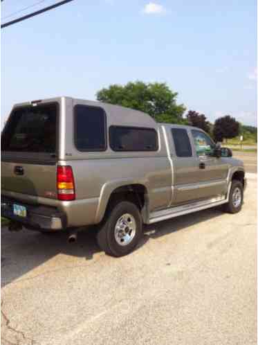 GMC Sierra 2500 HD (2003)