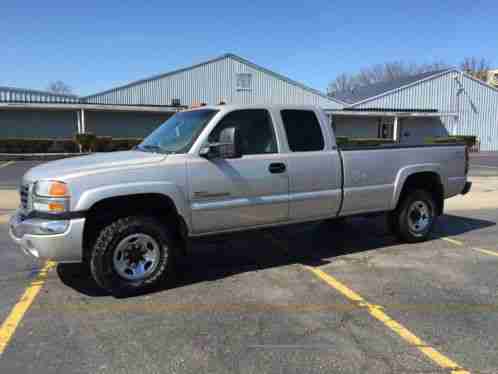 2005 GMC Sierra 2500 SLE