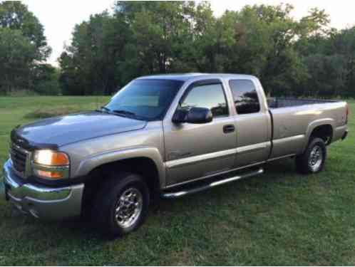 GMC Sierra 2500 (2003)