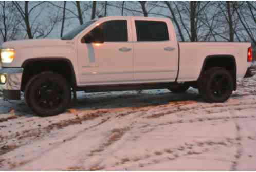 GMC Sierra 2500 SLT Plus (2015)