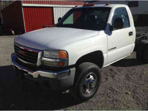 GMC Sierra 3500 Cab & Chassis (2004)