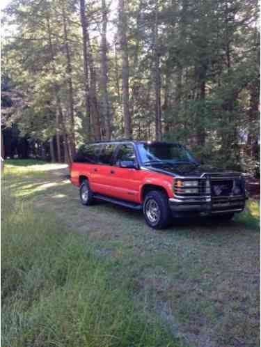 GMC Suburban K1500 (1999)