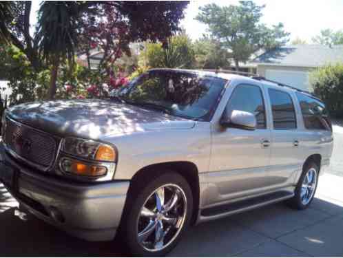 GMC Yukon DENALI XL (2002)