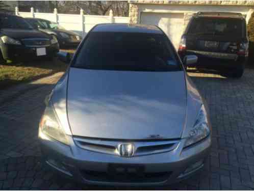 Honda Accord (2004)