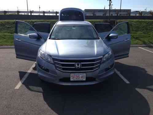 Honda Accord Crosstour (2010)