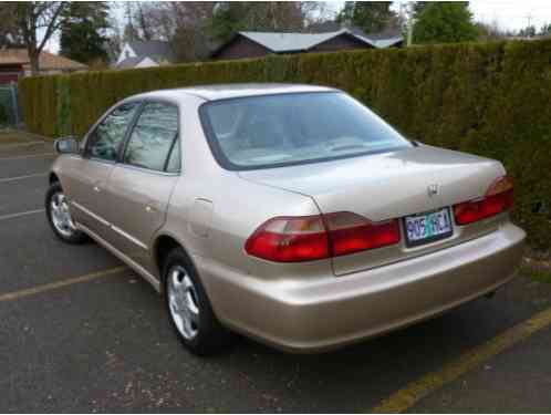 Honda Accord EX-ULTRA LOW Emissions (2000)