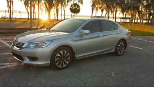 Honda Accord (2014)