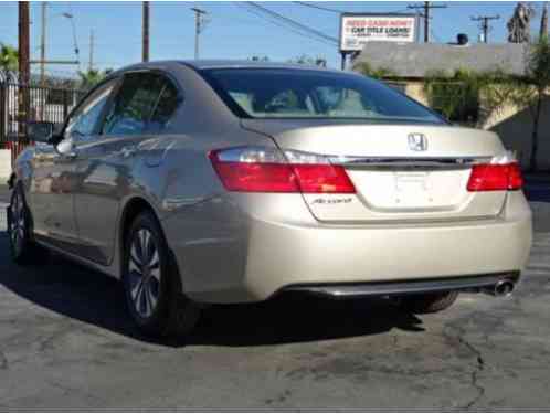 Honda Accord LX Sedan (2015)