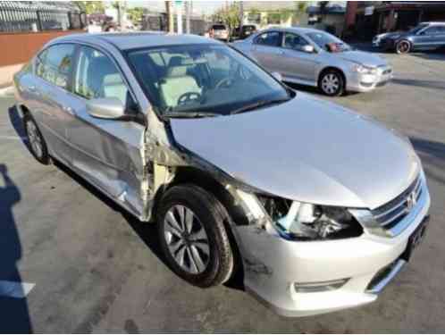 Honda Accord LX Sedan CVT (2015)