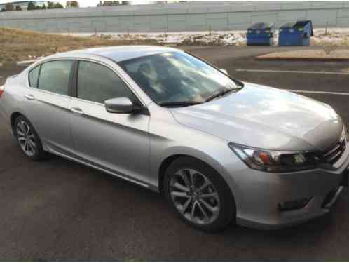 Honda Accord SPORT SEDAN AUTO (2013)