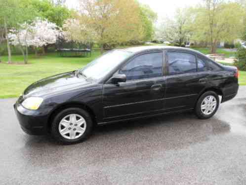 Honda Civic Civic LX (2003)