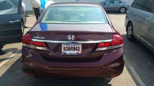 Honda Civic LX (2015)