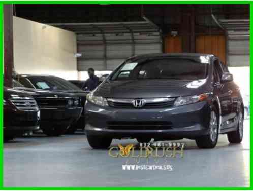 Honda Civic LX (2012)