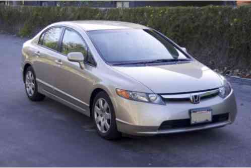 Honda Civic LX (2008)