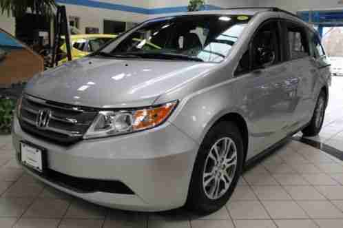 Honda Odyssey Automatic 8 Passenger (2012)