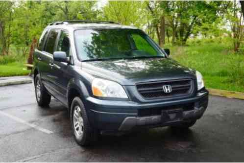 Honda Pilot EX 4WD 4dr SUV (2004)