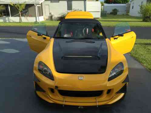 Honda S2000 (2004)