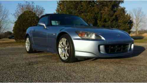 Honda S2000 coupe (2004)