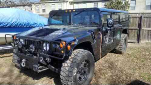 Hummer H1 4-Passenger Wagon Alpha (1998)