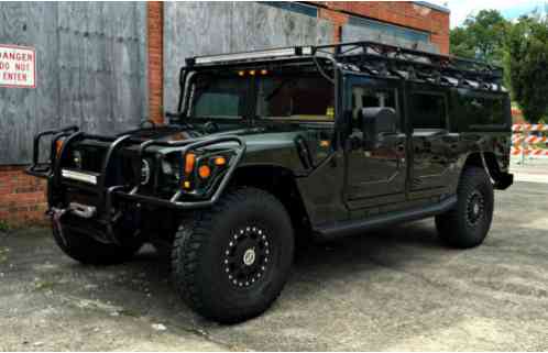 Hummer H1 HMCS Wagon (2001)