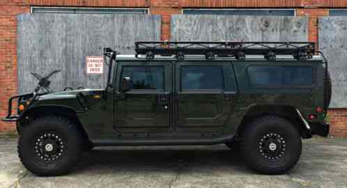 Hummer H1 HMCS Wagon (2001)