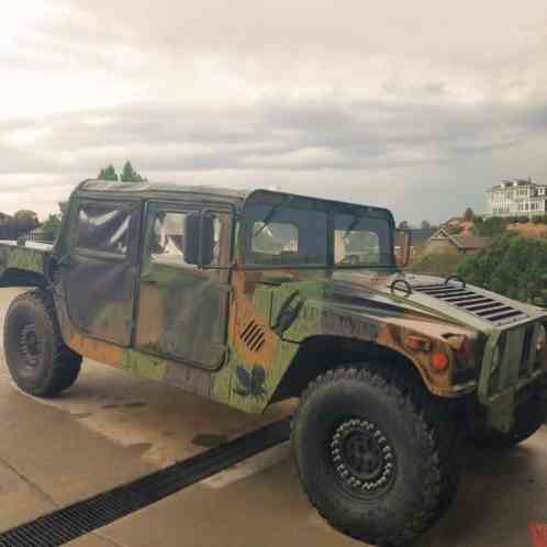 Hummer H1 military (1994)