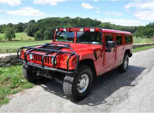 Hummer H1 Wagon 4WD (2002)