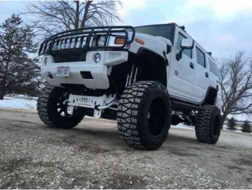 Hummer H2 Luxury Model (2003)