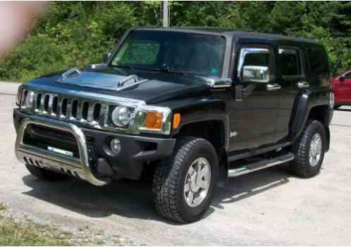 Hummer: H3 Base Sport Utility 4-Door