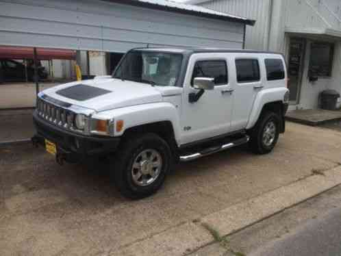 Hummer H3 Luxury 4dr SUV 4WD SUV (2007)