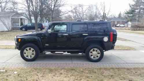 Hummer H3 with Luxury Package (2007)