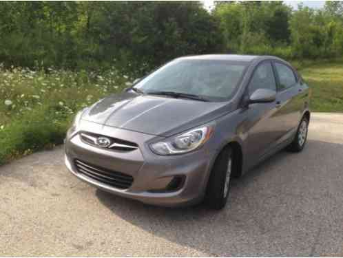 Hyundai Accent (2013)