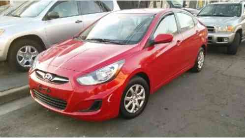 Hyundai Accent (2013)