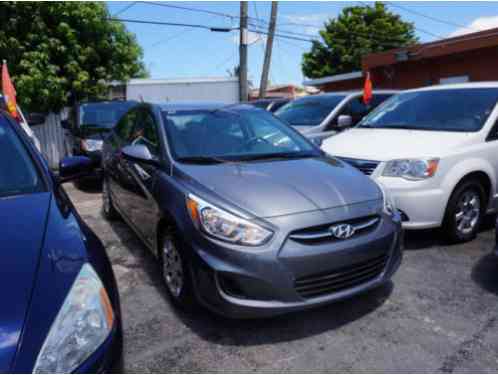 Hyundai Accent GLS (2015)