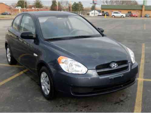 Hyundai Accent (2010)