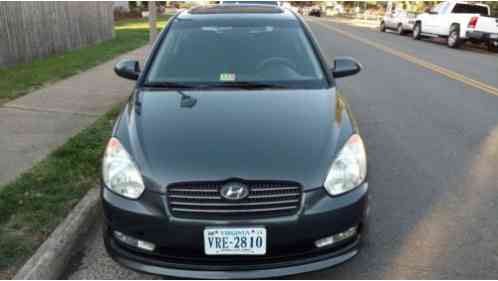 Hyundai Accent SE (2008)