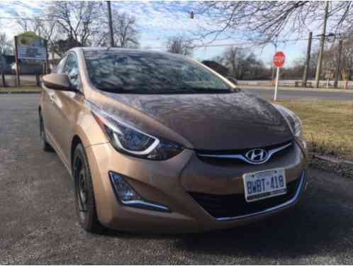 Hyundai: Elantra GLS