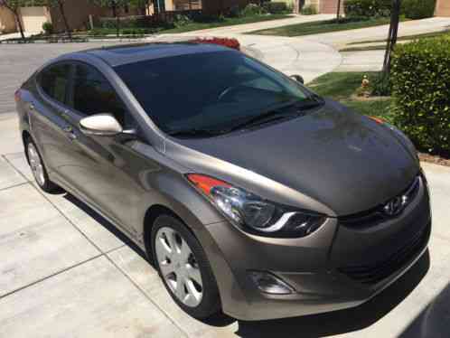 Hyundai Elantra (2013)