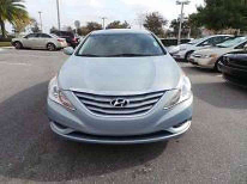 Hyundai Sonata (2012)