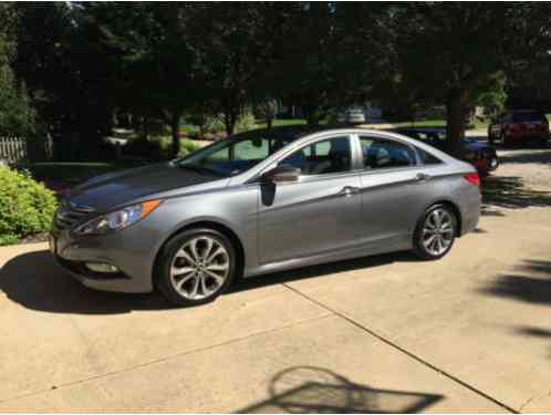 Hyundai Sonata Limited 2. 0T (2014)