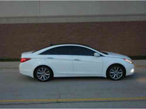 Hyundai Sonata (2012)