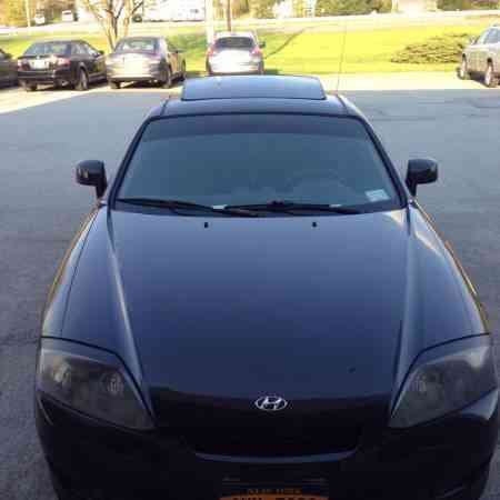 2005 Hyundai Tiburon GS