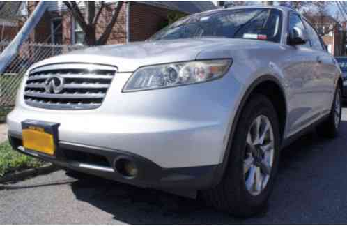 Infiniti FX FX35 AWD (2008)