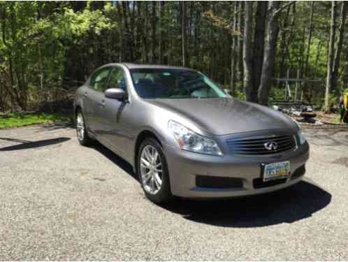 Infiniti G35 X with premium package (2008)